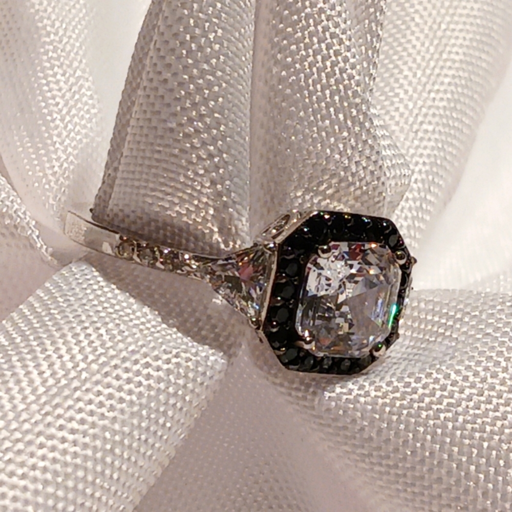 Cubic Zirconia .925 Black and Silver Ring